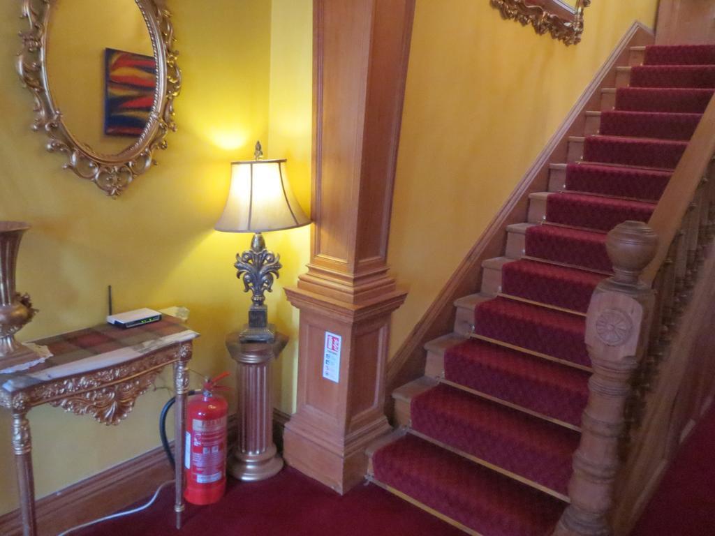 Bank Guest House Coldstream Ngoại thất bức ảnh
